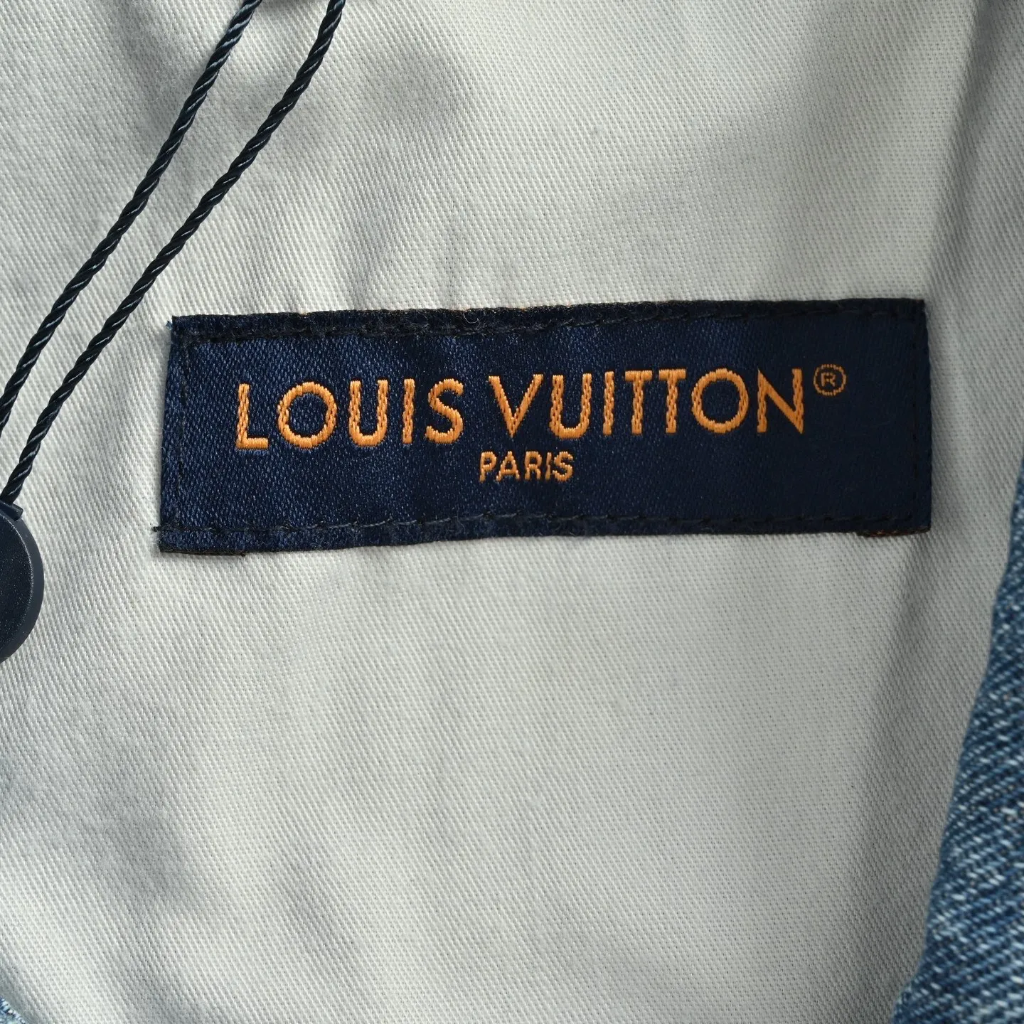 Louis Vuitton/